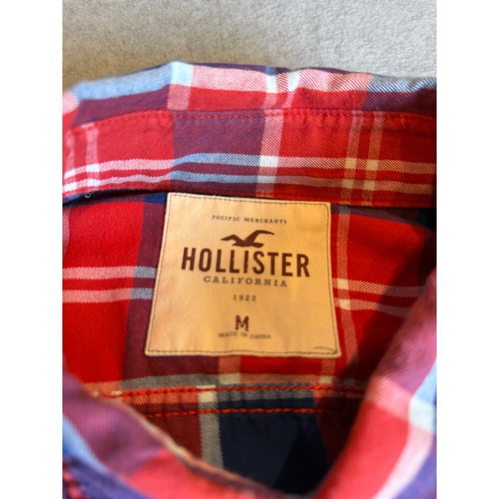 Hollister California Plaid Button Front Shirt Red Blue White Size Medium - Picture 8 of 9